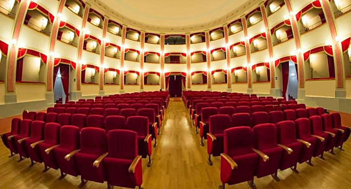 Teatro-Trifiletti